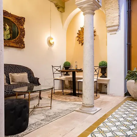 Teatro Apartment *