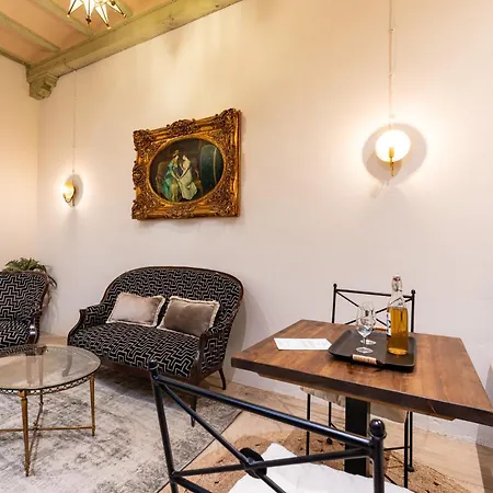Teatro Apartment